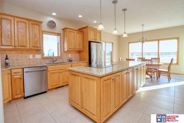 1900 N 129th Street, Lincoln, NE 68527