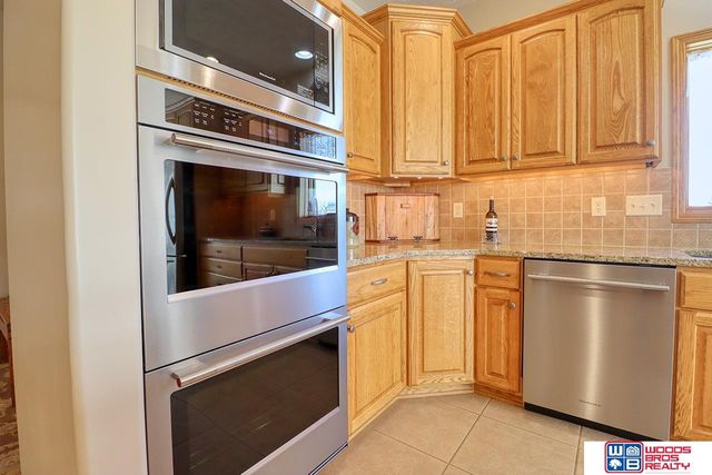 1900 N 129th Street, Lincoln, NE 68527