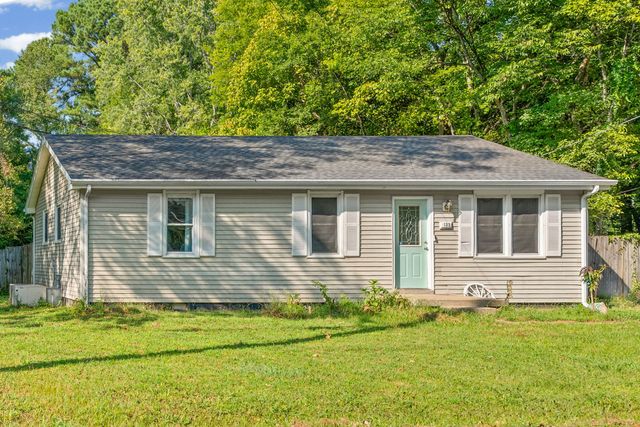133 W Rossview Rd, Clarksville, TN 37040