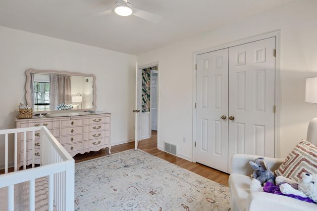 8138 W PINE CREEK CRK, Germantown, TN 38138