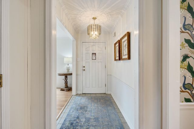 8138 W PINE CREEK CRK, Germantown, TN 38138