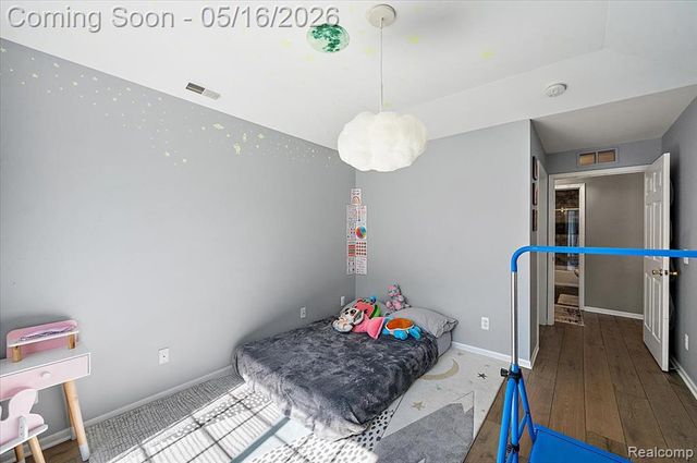 14575 Moravian Manor Circle, Sterling Heights, MI 48312