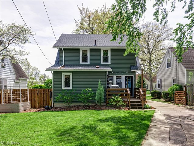 2323 Shaw Avenue, Cuyahoga Falls, OH 44223