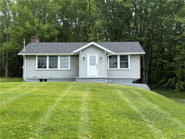 10019 Church Road, Marcy, NY 13403
