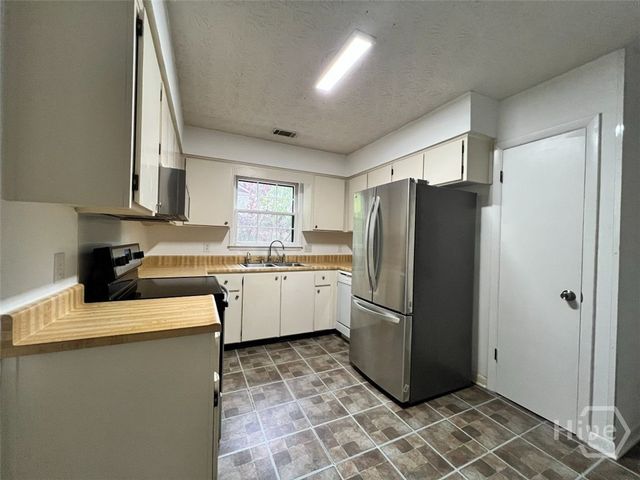 11 Brandy Lane, Savannah, GA 31419
