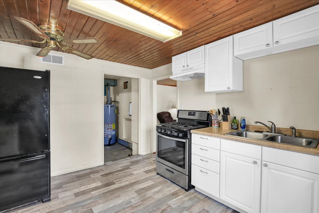 106 E Harrison Street, Catlin, IL 61817