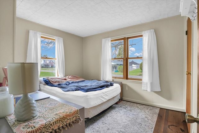 106 E Harrison Street, Catlin, IL 61817