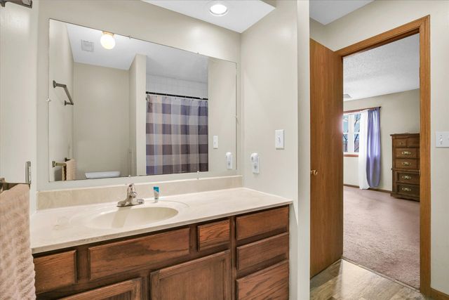 106 E Harrison Street, Catlin, IL 61817