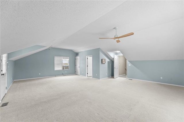 7725 Woodland Drive, Shawnee, KS 66218