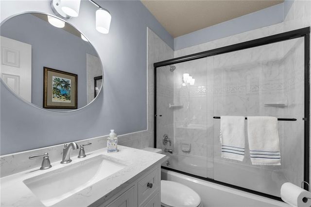 7725 Woodland Drive, Shawnee, KS 66218