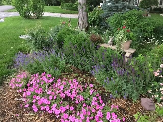 7725 Woodland Drive, Shawnee, KS 66218