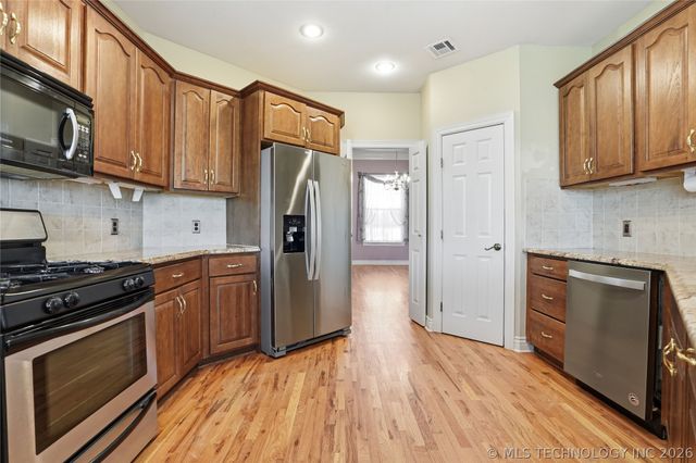4732 W 171st Street S, Kiefer, OK 74041