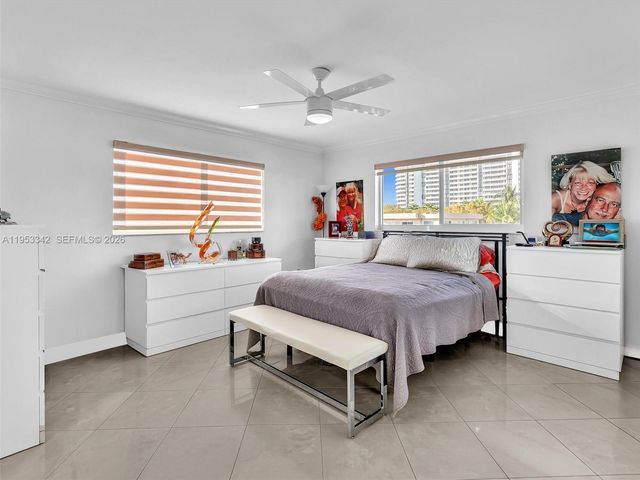 3601 NE 170th St 301, North Miami Beach, FL 33160