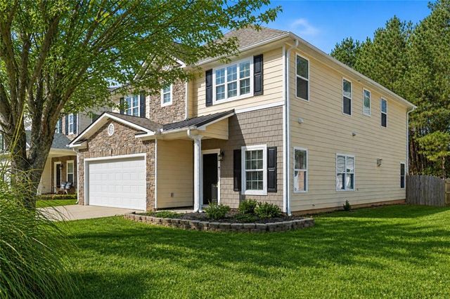 375 Parkmont Way, Dallas, GA 30132