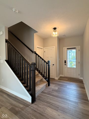 4383 Douro Trail, Westfield, IN 46062