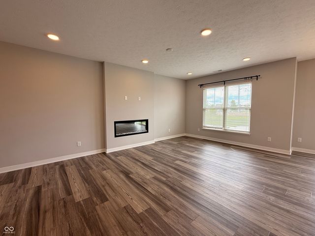 4383 Douro Trail, Westfield, IN 46062
