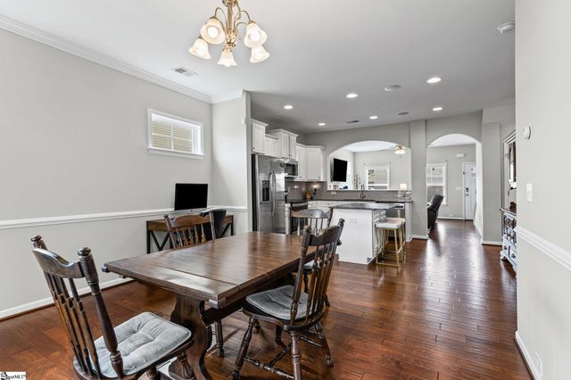 102 Dunsborough Drive, Simpsonville, SC 29680