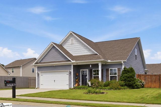 102 Dunsborough Drive, Simpsonville, SC 29680