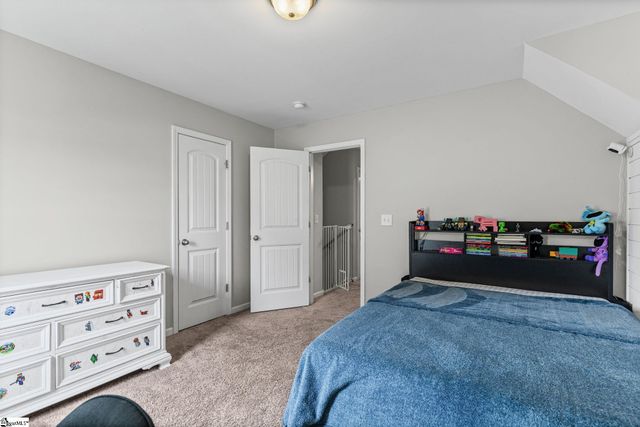 102 Dunsborough Drive, Simpsonville, SC 29680