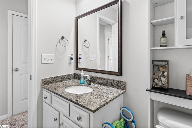 102 Dunsborough Drive, Simpsonville, SC 29680