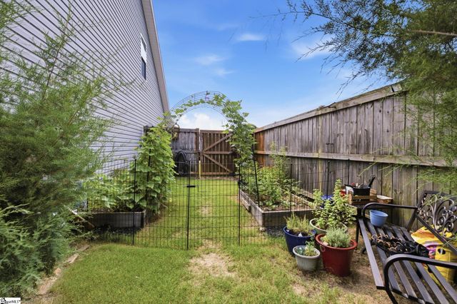 102 Dunsborough Drive, Simpsonville, SC 29680