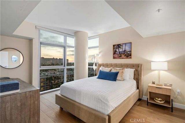 13700 Marina Pointe Drive 816, Marina Del Rey, CA 90292