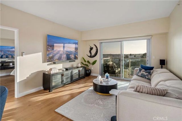13700 Marina Pointe Drive 816, Marina Del Rey, CA 90292