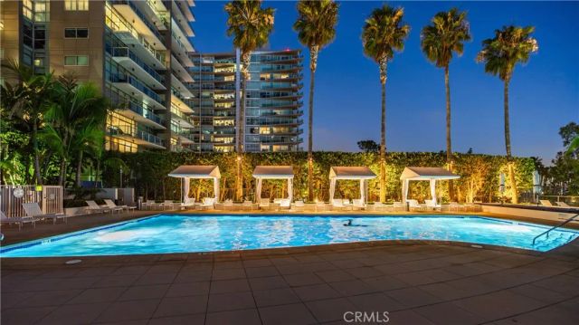 13700 Marina Pointe Drive 816, Marina Del Rey, CA 90292