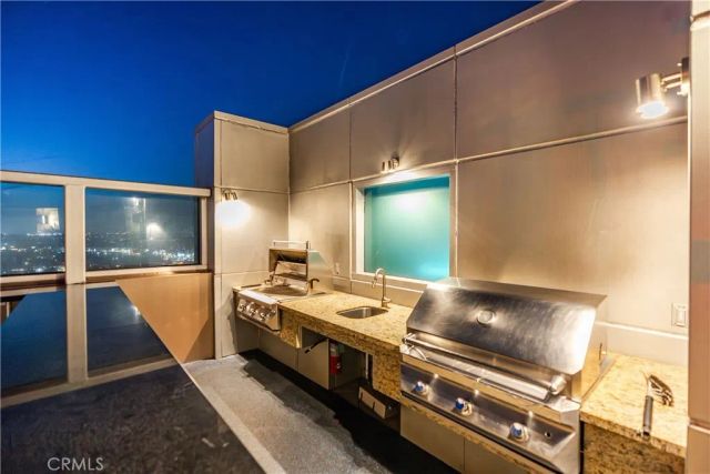 13700 Marina Pointe Drive 816, Marina Del Rey, CA 90292