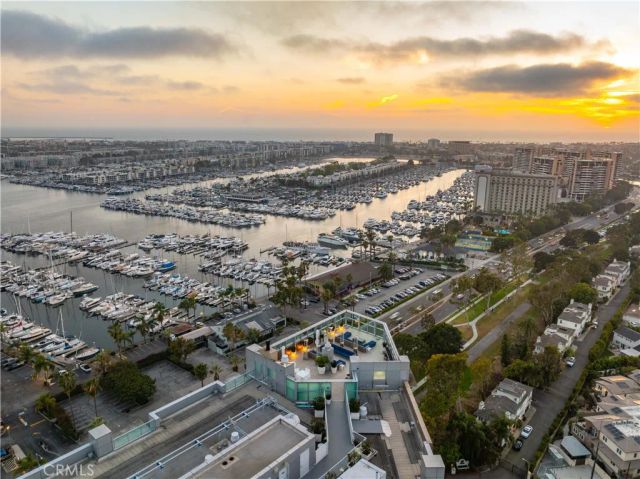 13700 Marina Pointe Drive 816, Marina Del Rey, CA 90292