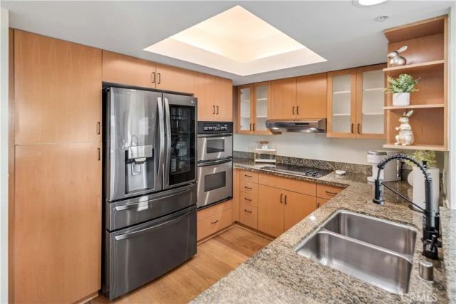 13700 Marina Pointe Drive 816, Marina Del Rey, CA 90292