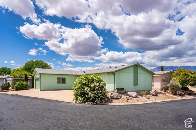 39 N 3850 W, Hurricane, UT 84737