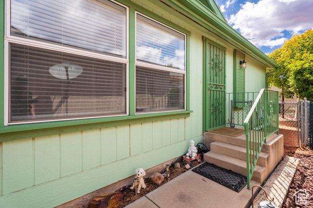 39 N 3850 W, Hurricane, UT 84737