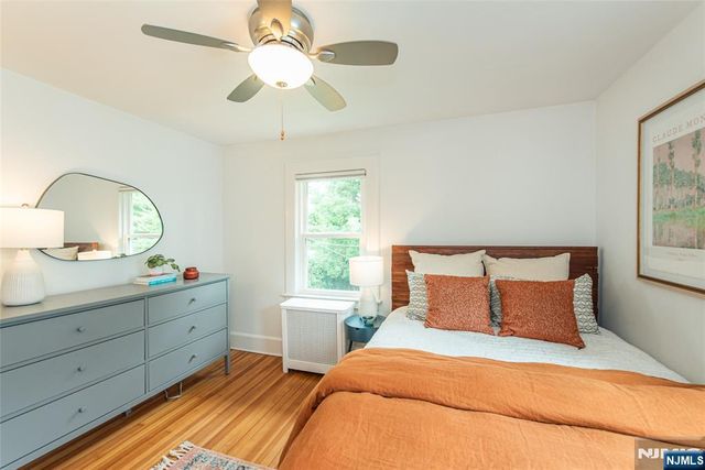 22 Euclid Place, Montclair, NJ 07042
