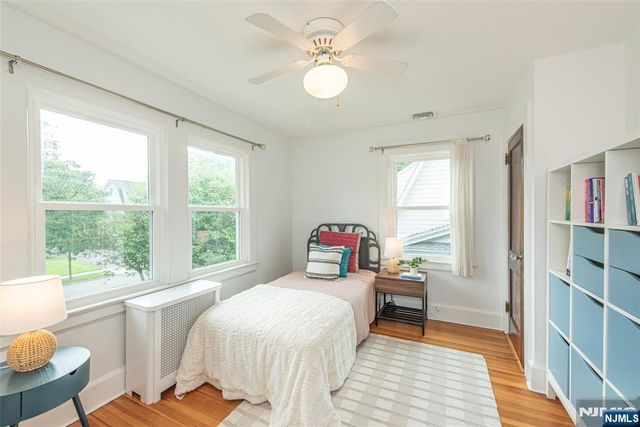 22 Euclid Place, Montclair, NJ 07042