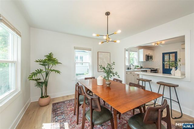 22 Euclid Place, Montclair, NJ 07042