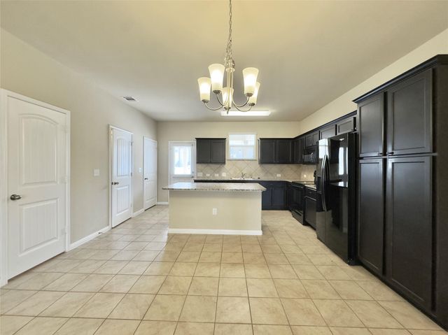 713 Katmai CIR, Pflugerville, TX 78660