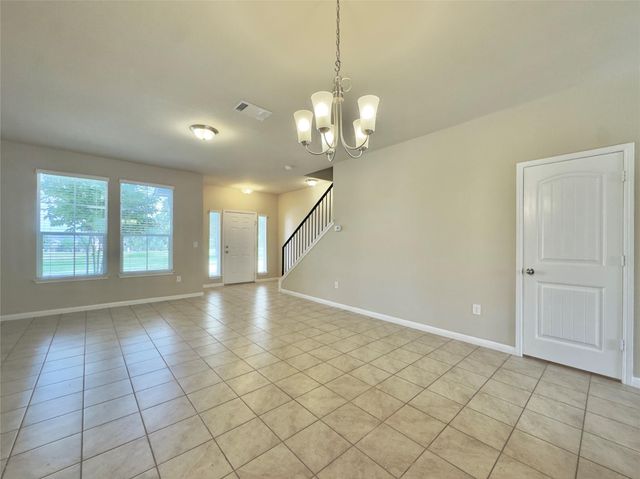 713 Katmai CIR, Pflugerville, TX 78660