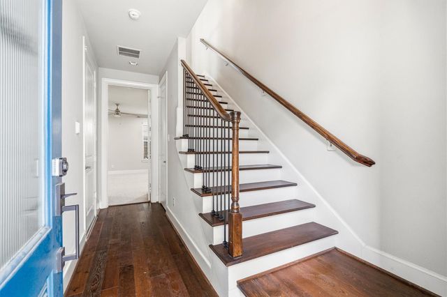9614 Riddlewood Lane, Houston, TX 77025