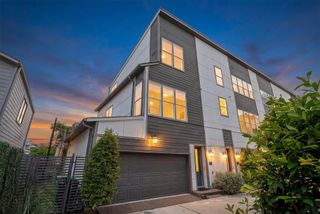 9614 Riddlewood Lane, Houston, TX 77025