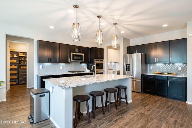 11785 N Silverscape Drive, Oro Valley, AZ 85737