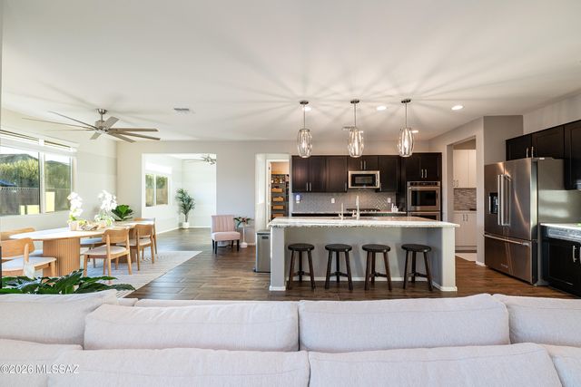 11785 N Silverscape Drive, Oro Valley, AZ 85737