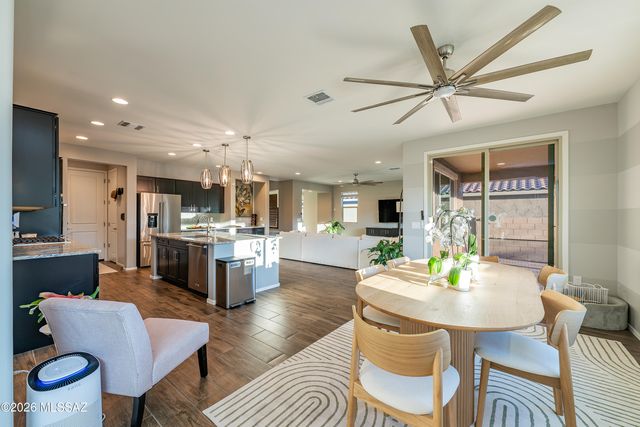 11785 N Silverscape Drive, Oro Valley, AZ 85737