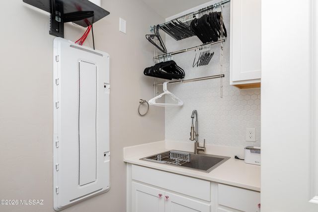 11785 N Silverscape Drive, Oro Valley, AZ 85737