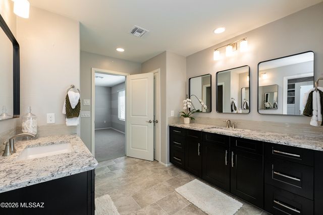 11785 N Silverscape Drive, Oro Valley, AZ 85737