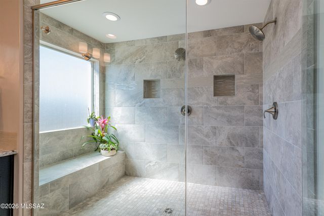 11785 N Silverscape Drive, Oro Valley, AZ 85737