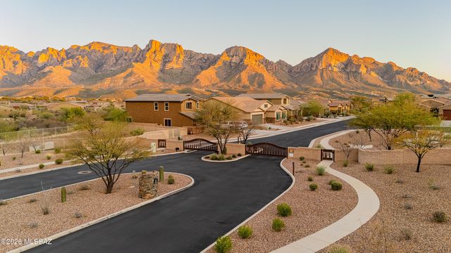 11785 N Silverscape Drive, Oro Valley, AZ 85737