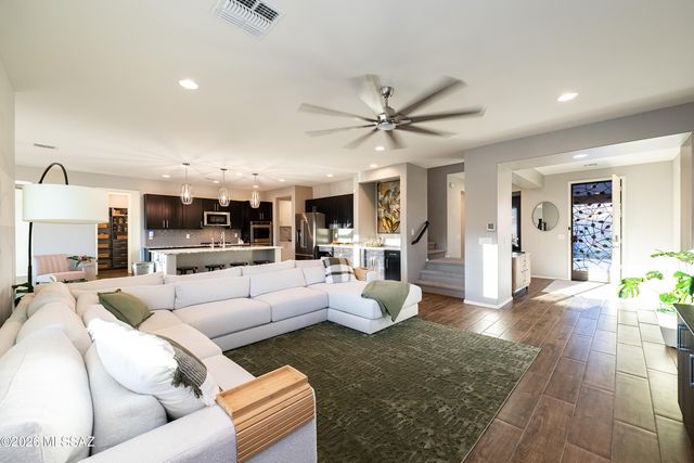 11785 N Silverscape Drive, Oro Valley, AZ 85737