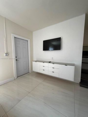1725 SW 32nd Street 0, Fort Lauderdale, FL 33315