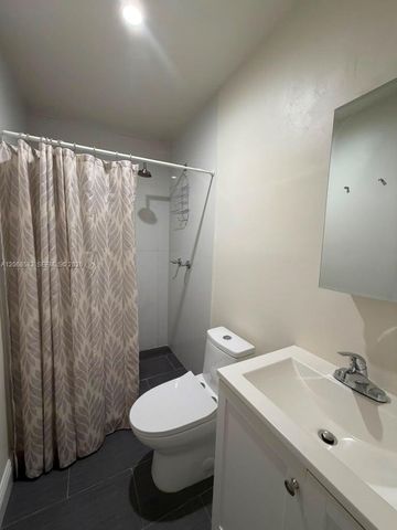 1725 SW 32nd Street 0, Fort Lauderdale, FL 33315